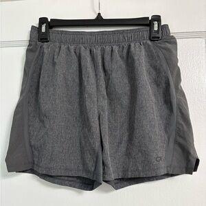 Men’s GAP nylon dry fit athletic shorts - size small grey